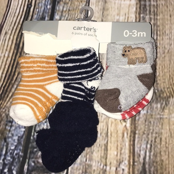NWT BABY BOY 4 PAIR PACK OF SOCKS SIZE 0-6 MONTHS